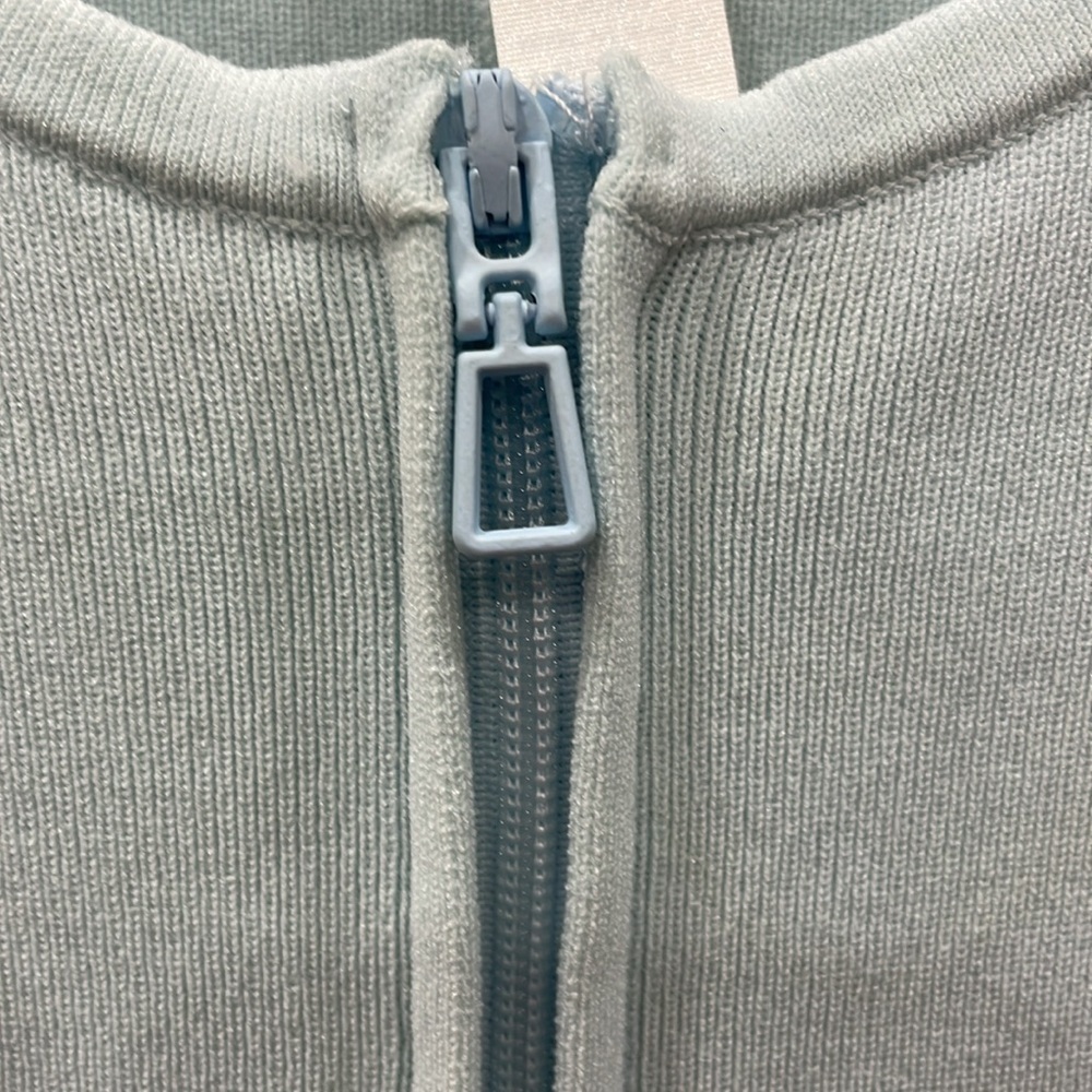 2023 Lululemon Athletica Tight-Fit Knit Bodysuit in Powder Blue Size Lar… - Picture 4 of 13